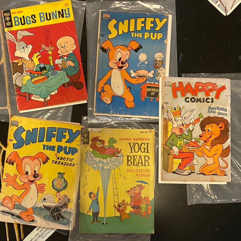 5 Vintage Comic Books Collection bugs sniffy happy
